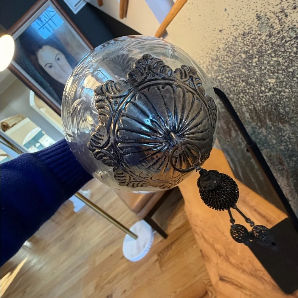 Vintage Clear Etched‎ Glass Egg Shaped Ornament